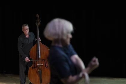 Meg Stuart & Doug Weiss - All the Way Around