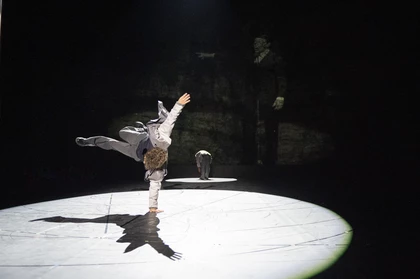 Anne Teresa De Keersmaeker & Solal Mariotte / Rosas - Brel