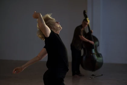 Meg Stuart & Doug Weiss - All the Way Around