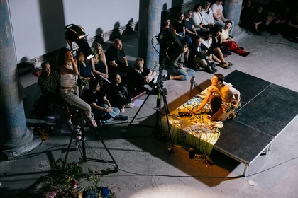  BRYANA FRITZ/THIBAULT LAC- Lick-Horn©Abrakadabra Studio